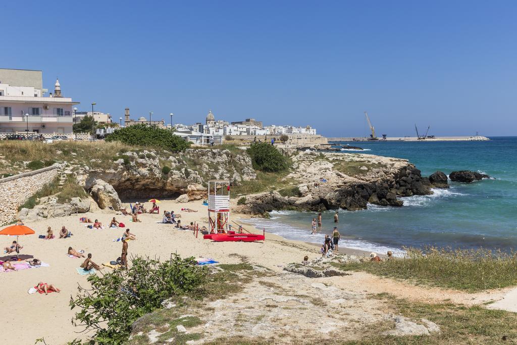 Casetta Sul Mare A Monopoli Eksteriør billede