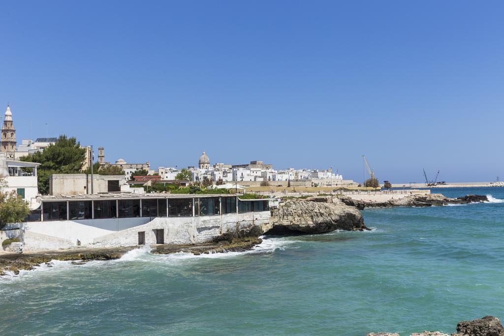Casetta Sul Mare A Monopoli Eksteriør billede
