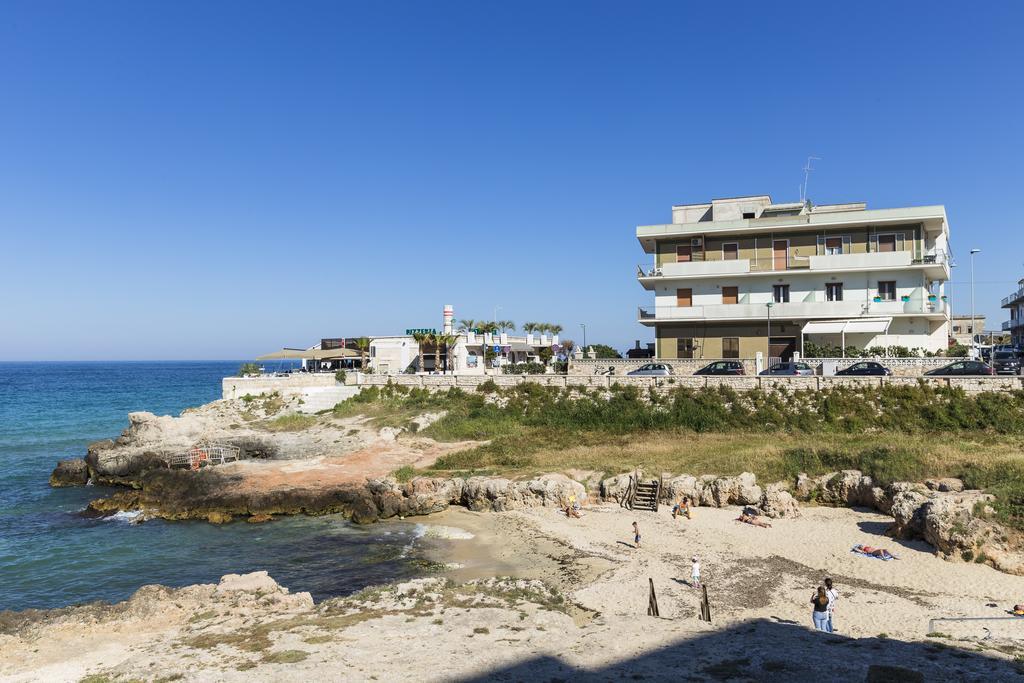 Casetta Sul Mare A Monopoli Eksteriør billede